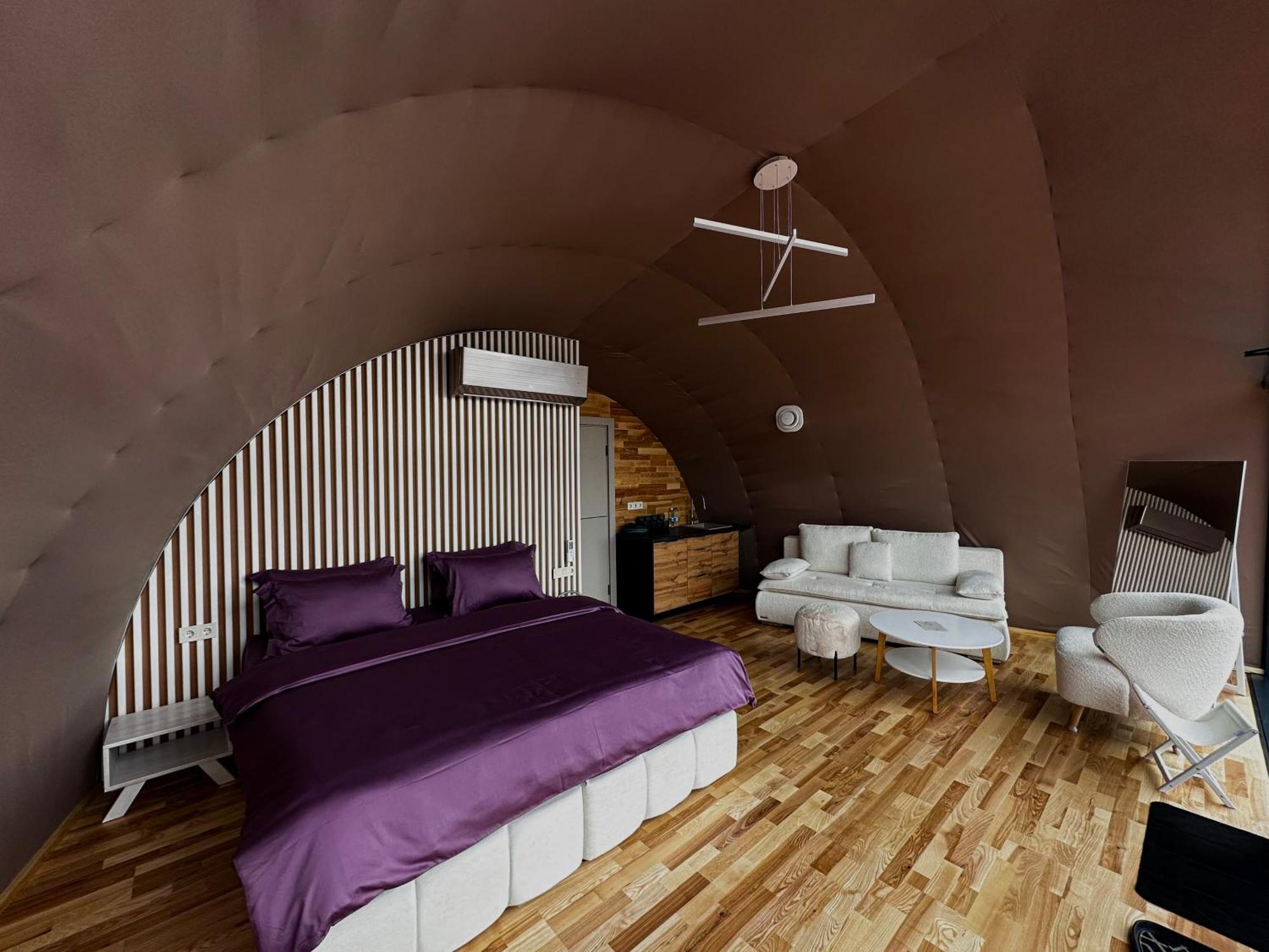 Wellland Hotel Jaremče Exteriér fotografie